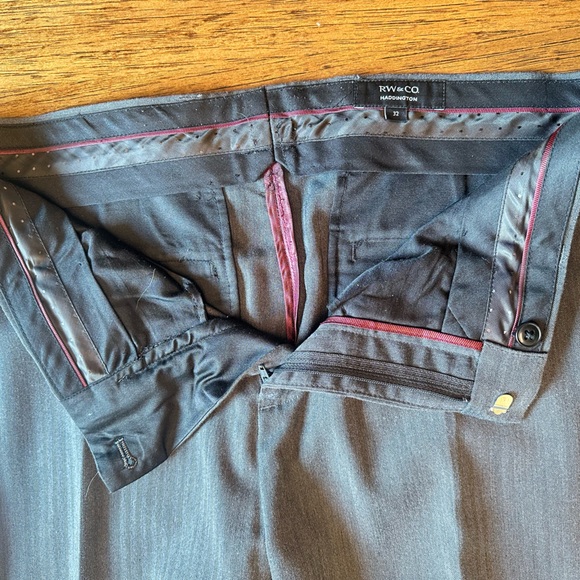RW&CO 32” Grey dress pants with a herringbone style fabric - Picture 3 of 6